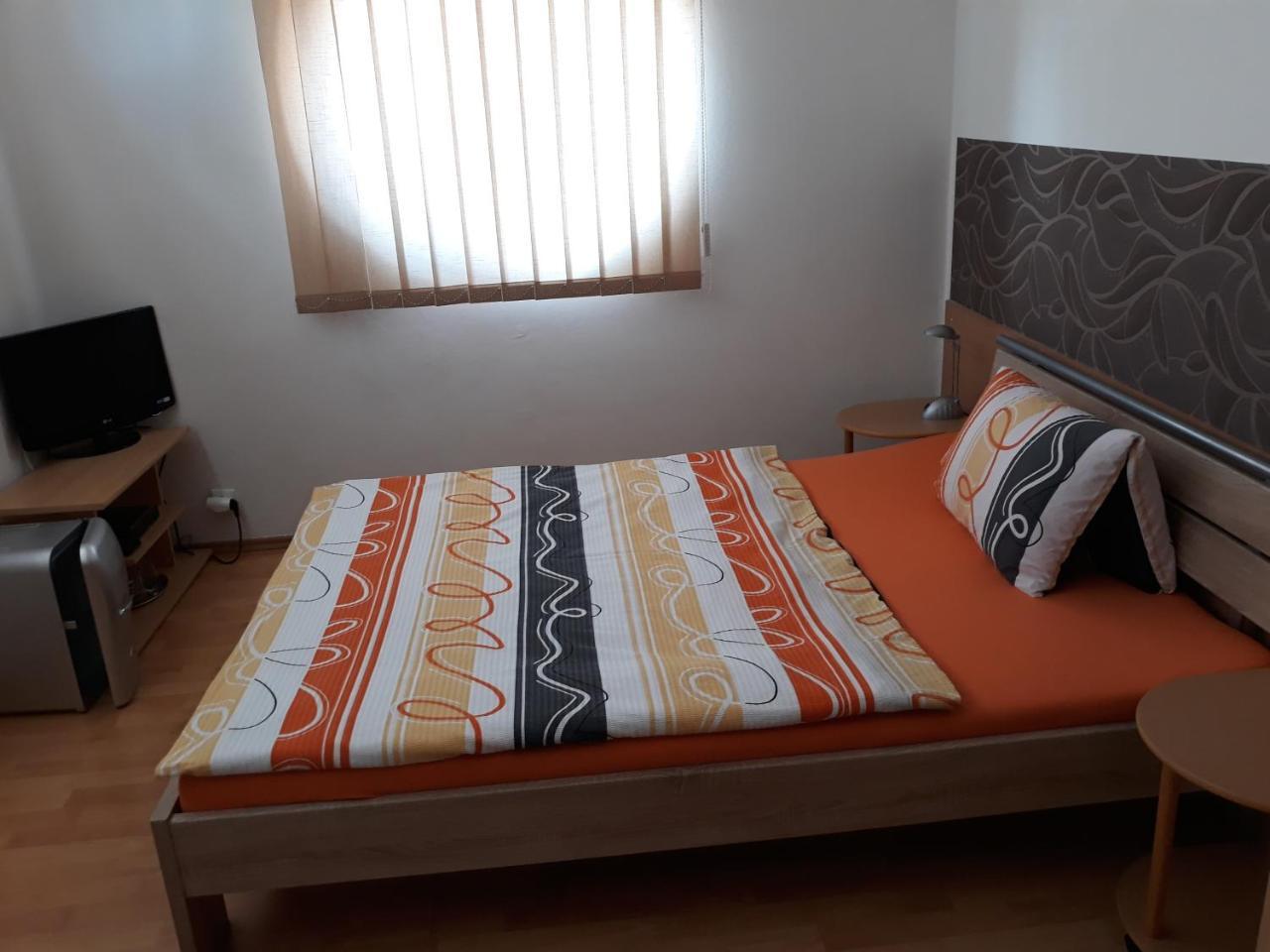 Vv Penzion Брно Екстер'єр фото